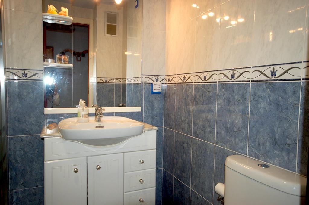 Lets Holidays Apartment Pool Terrace Tossa De Mar Exterior photo