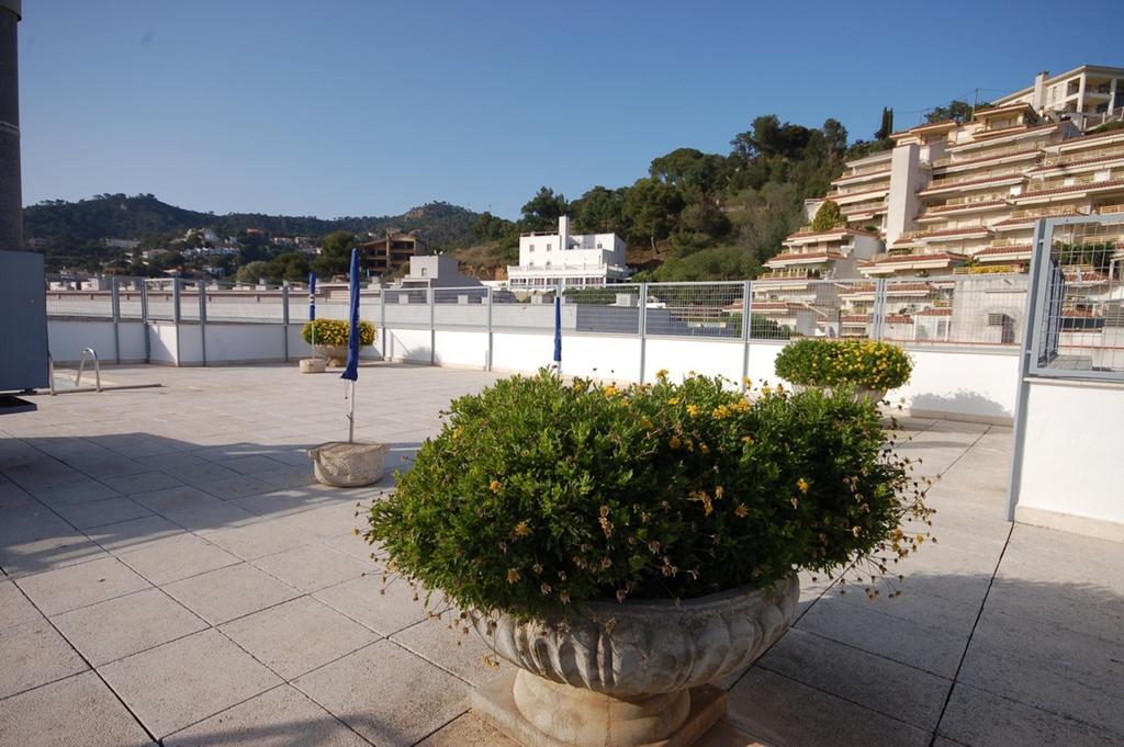 Lets Holidays Apartment Pool Terrace Tossa De Mar Exterior photo